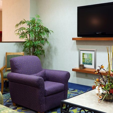 Holiday Inn Express & Suites Toluca Zona Aeropuerto By Ihg Екстер'єр фото