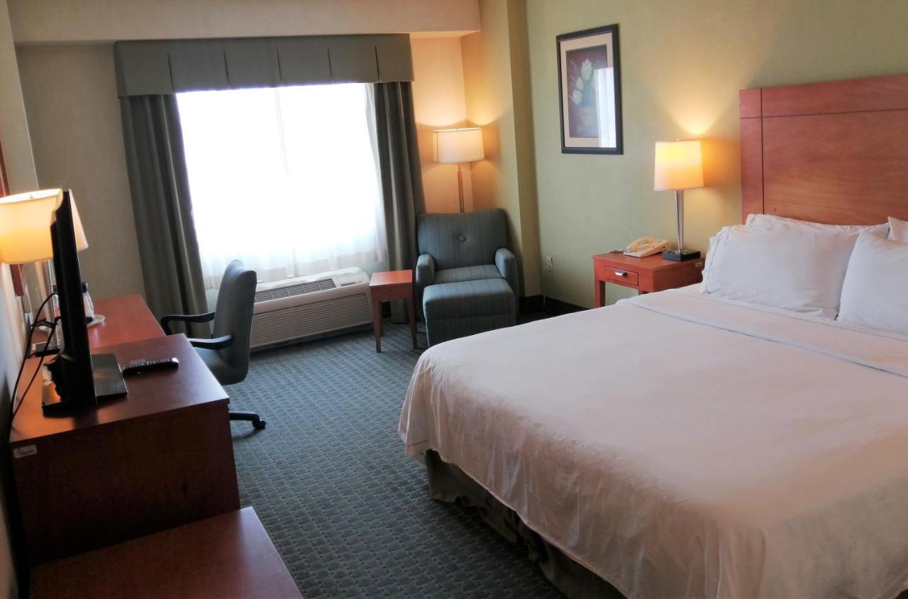 Holiday Inn Express & Suites Toluca Zona Aeropuerto By Ihg Екстер'єр фото