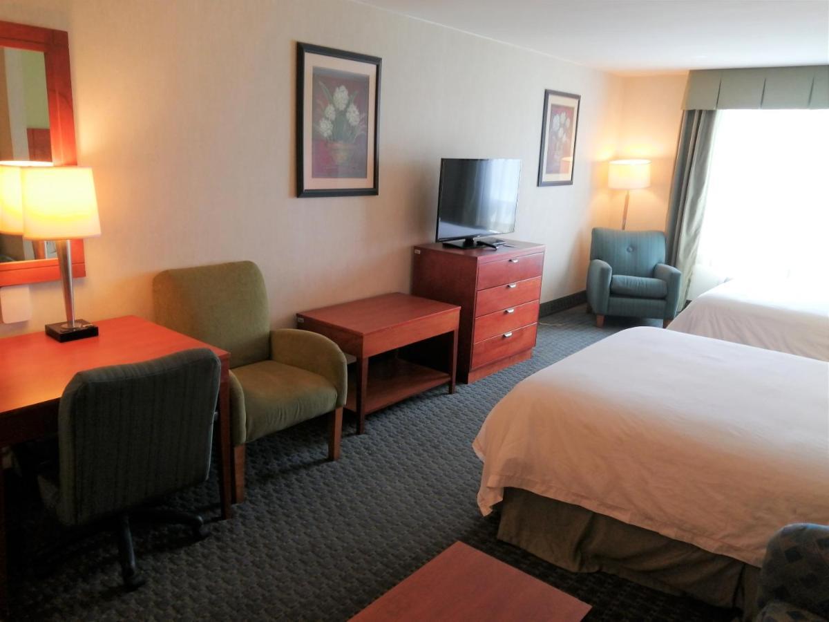 Holiday Inn Express & Suites Toluca Zona Aeropuerto By Ihg Екстер'єр фото
