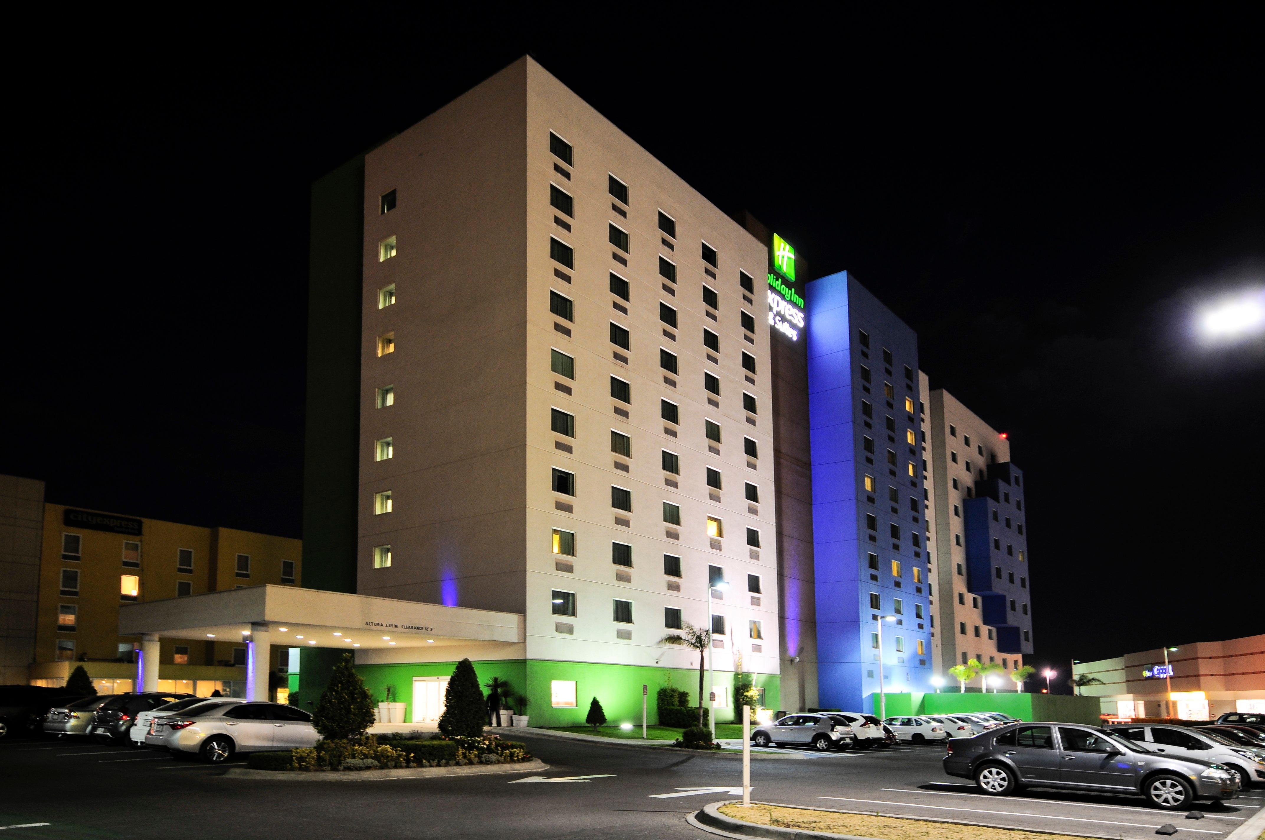 Holiday Inn Express & Suites Toluca Zona Aeropuerto By Ihg Екстер'єр фото