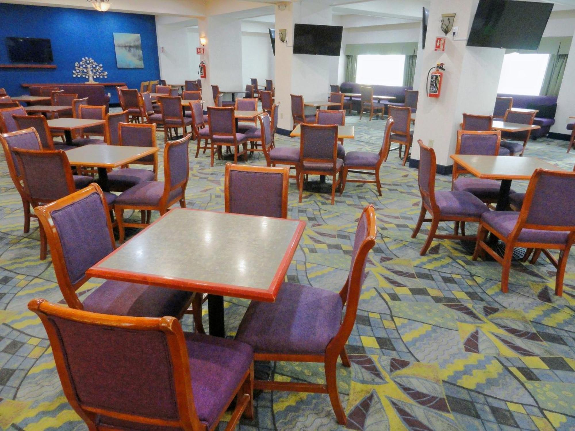 Holiday Inn Express & Suites Toluca Zona Aeropuerto By Ihg Екстер'єр фото